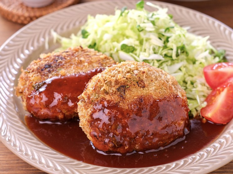 春キャベツのワンパンメンチカツ
